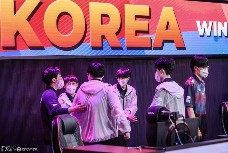 교전 능력 앞세운 한국, 중국 꺾고 2022 한중일 대회 LoL 우승