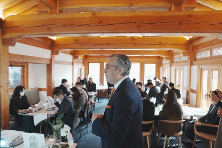 사진 = 찰스 퍼거슨 G-P 아태지역 총괄의 발표 중