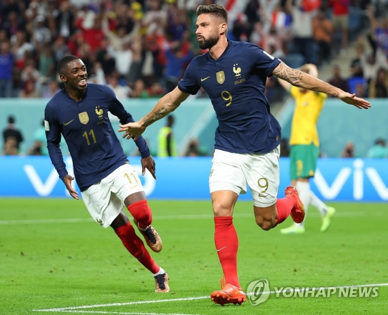 2022 카타르 월드컵 조별리그 D조 프랑스와 호주 경기에서 프랑스 올리비에 지루가 역전골을 넣은 뒤 세리머니를 하고 있다. [사진=연합뉴스] 