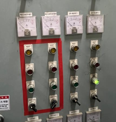 소방펌프 스위치 수동전환 / 사진 제공 : 경기도 소방재난본부