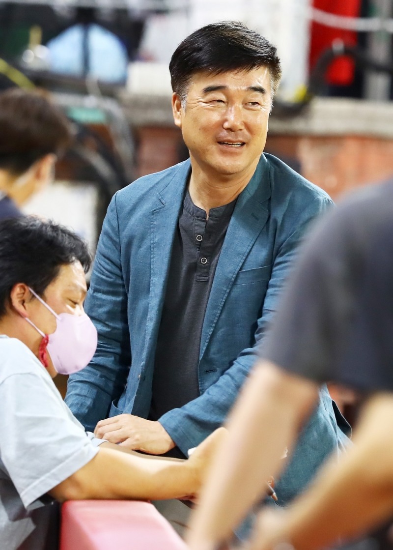 '유쾌한 민경삼'의 35년 우승 반지 6개 이야기