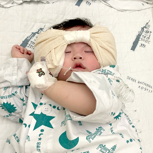 박명수 후원으로 인공달팽이관 수술을 받고 소리를 찾게 된 석현지(가명) 아동