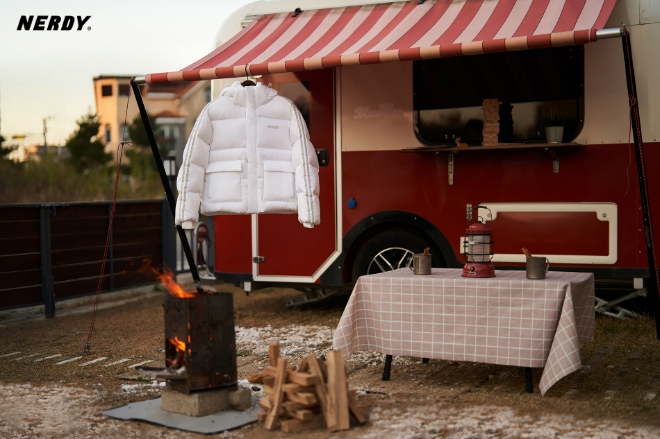 “따뜻한 스타일까지, 겨울캠핑도 힙하게”…널디(NERDY) 윈터 캠핑 컬렉션 공개