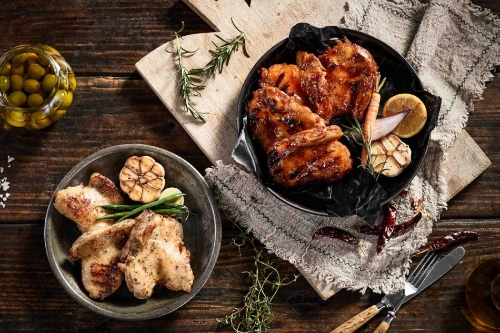 CJ온스타일 홈쇼핑 방송에서 판매하는 BBQ 통살 닭다리 구이 / 사진 제공 = BBQ치킨