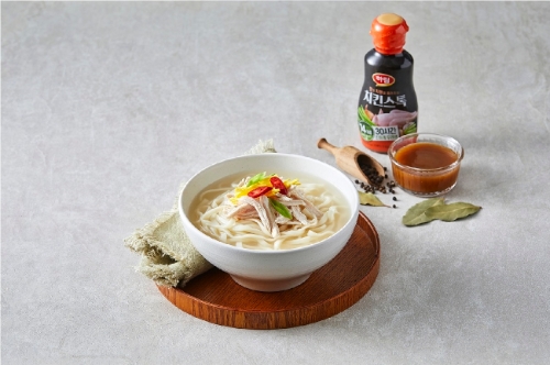 ’하림 치킨스톡’ 제품을 활용한 요리 / 사진 제공 = 하림