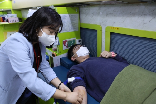 GC녹십자, ‘사랑의 헌혈’로 소아암 환우 위한 생명 나눔 / 사진 제공 = GC녹십자