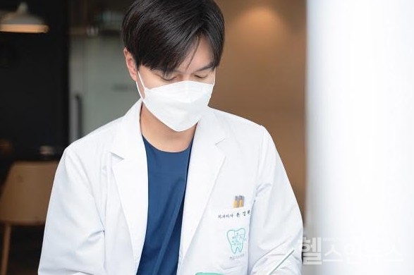 해온미소치과윤경환원장(통합치의학과전문의)