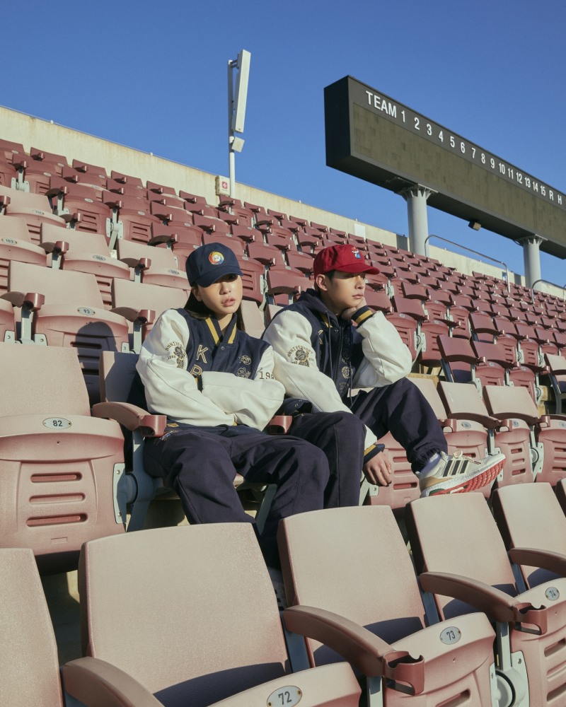 KBO&OVER THE PITCH, 40주년 기념 컬래버레이션 상품 의류 7종, 악세서리류 5종 출시…10일부터 OVER THE PITCH 온·오프라인 스토어와 KREAM에서 판매