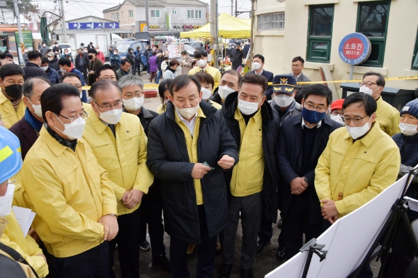 왼쪽부터 김영록 도지사, 이개호 국회의원, 이병노 담양군수 (사진제공 = 담양군)