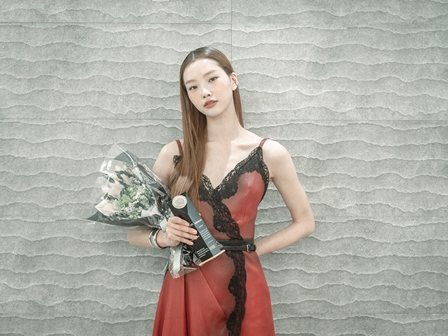 유지애X이승찬X이서연, 인기상과 최우수 남녀 모델상 수상