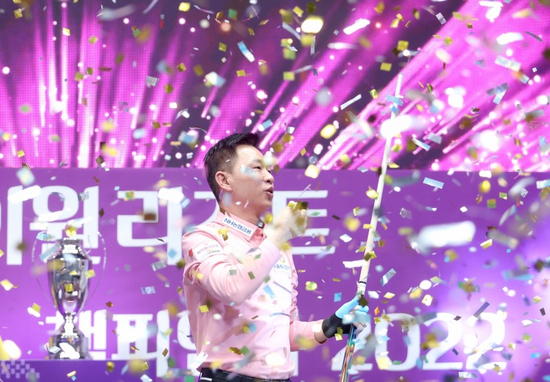 하이원 챔피언십에 우승, 환호하고 있는 마민캄(사진=PBA)