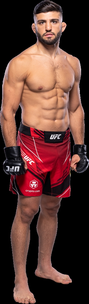 역시 사루키안, 19연승 이스마굴로프 완파 -UFC FN 261