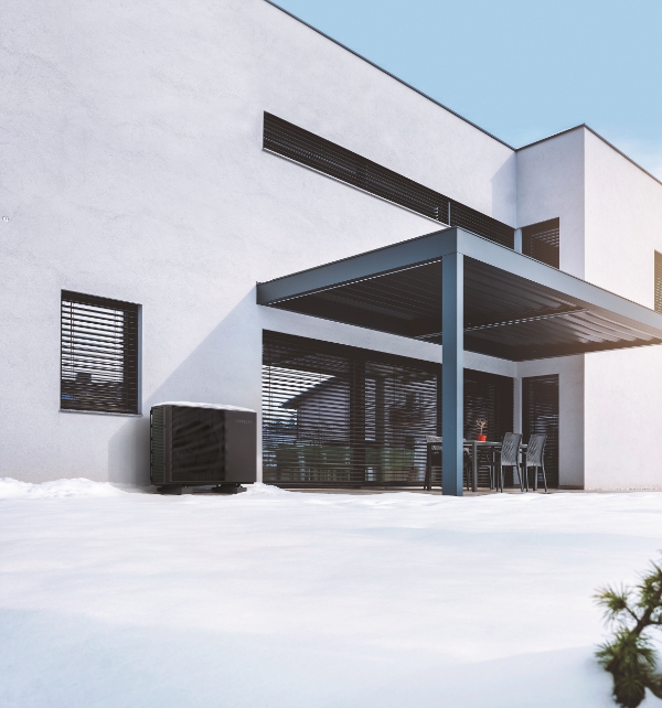 삼성전자 히트펌프 'EHS' 제품 라이프스타일 이미지. (사진 = 삼성전자 제공)