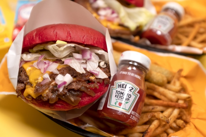 버거스올마이티, 글로벌 케첩 브랜드 '크래프트 하인즈’와 셀렉션 캠페인 진행