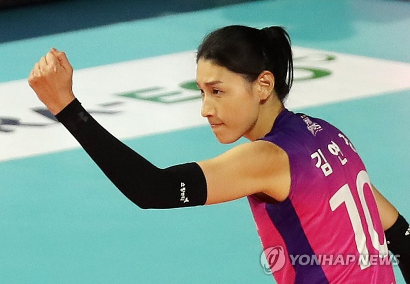 '월드 스타' 김연경, V리그 올스타 팬 투표 남녀 통합 1위