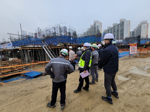 건설현장 안전점검 모습 / 사진 제공 = 국토안전관리원