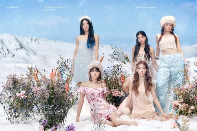 르세라핌 ‘안티프래자일’, 스포티파이 1억 스트리밍 달성..."K팝 최단기록"