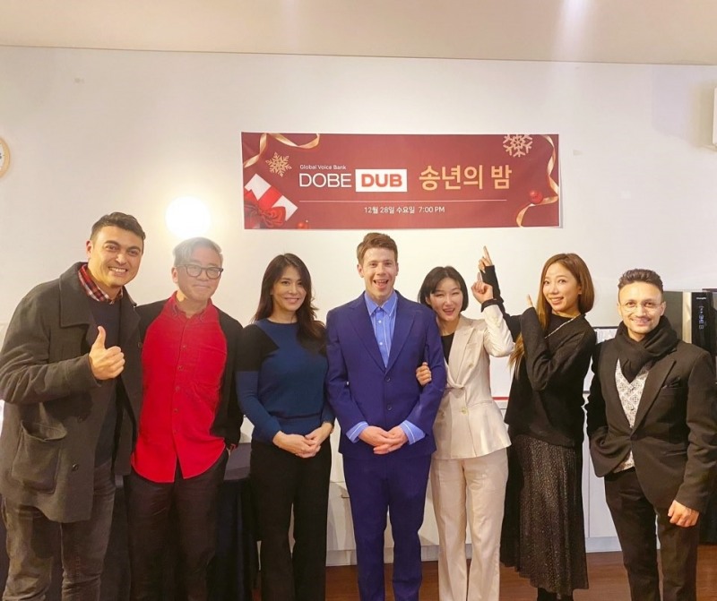 왼쪽부터) 피터 빈트, 존 리, 제니퍼 클라이드, 크리스 존슨, 노선미, 샤론 권, 자히드 후세인