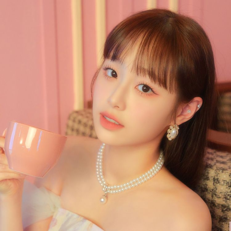 찬란한 K팝 뒷면, 소속사 갑질에 신음하는 연예계