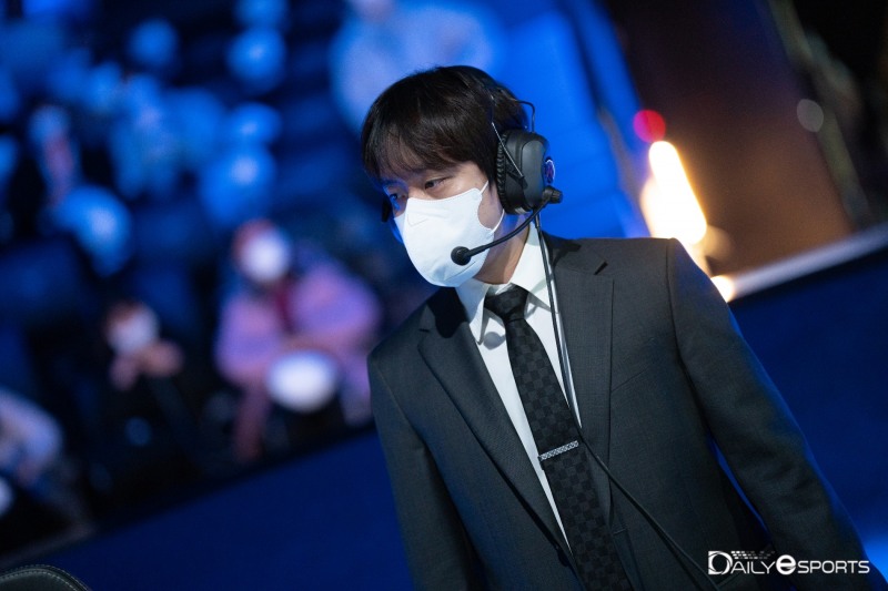 디알엑스 '마이크로' 김목경 감독.