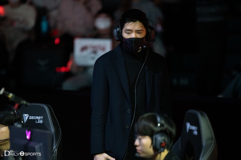 kt 롤스터 '히라이' 강동훈 감독.