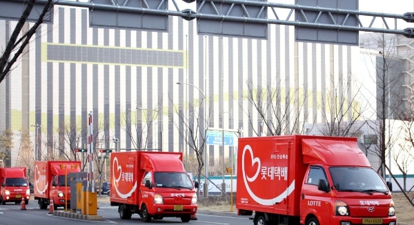 롯데글로벌로지스 택배 차량/ 연합뉴스