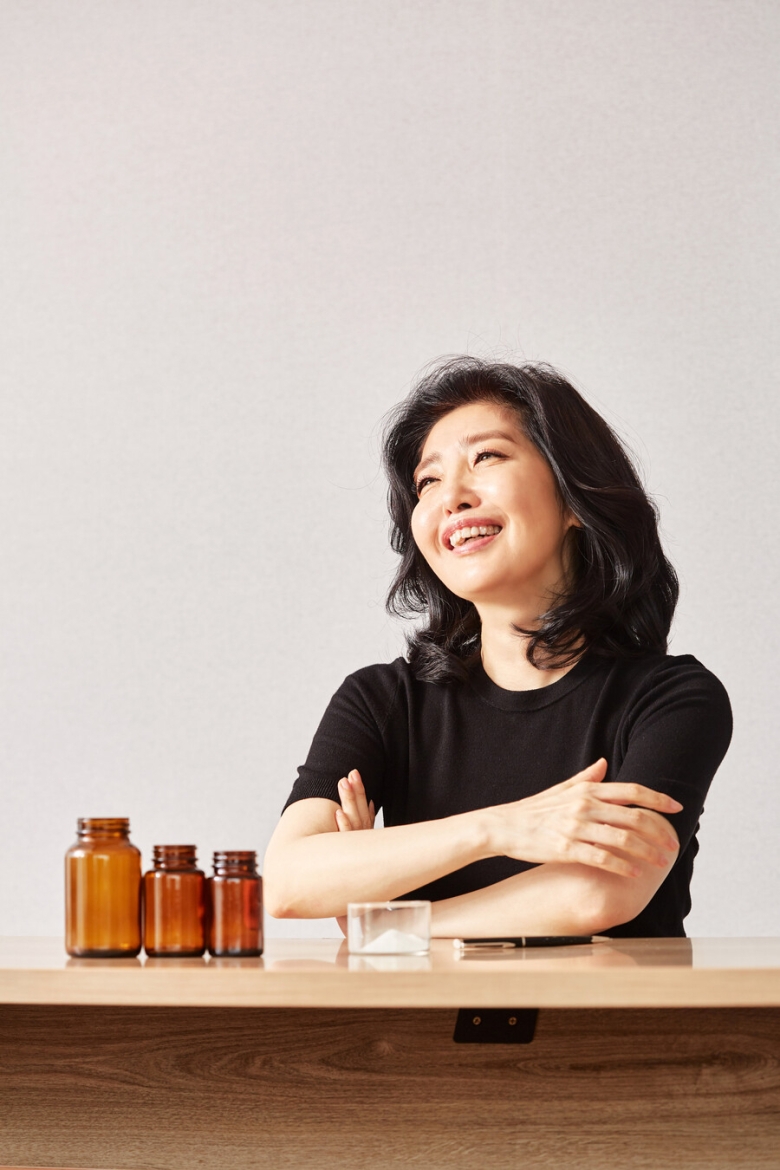 여에스더, 구룡마을 화재로 어려움 겪는 이웃 위해 기부금 전달