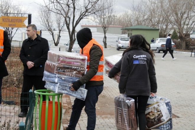 사진:긴급하게 구호현장에 투입이 된 컨선월드와이드 구호팀