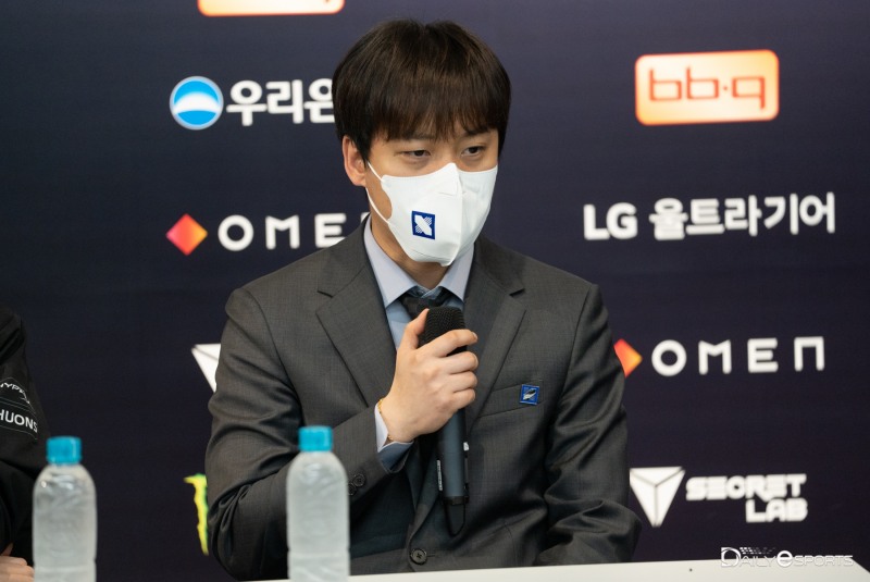 디알엑스 김목경 감독.