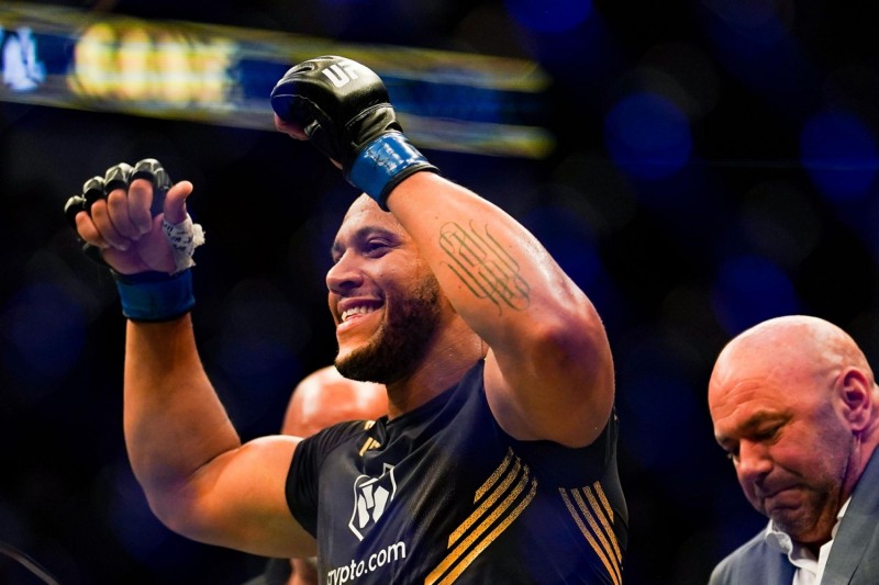 다시 헤비급 타이틀에 도전하는 시릴 가네(사진=UFC)