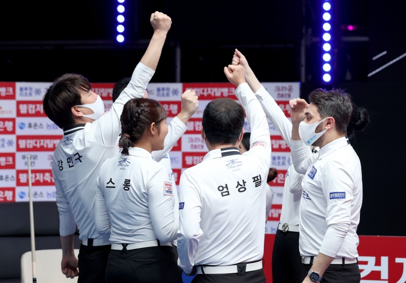 2023 팀리그 우승을 차지한 블루원(사진=PBA)