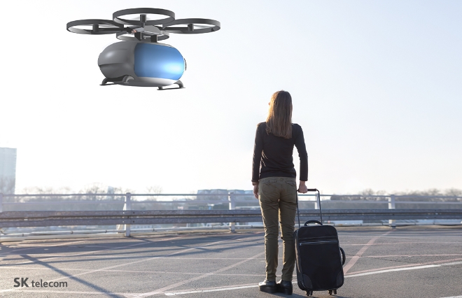 통신 3사는 22일 각각 컨소시엄을 꾸려 국토교통부가 주최하는 K-UAM 그랜드챌린지 참여를 위한 업무 협약을 맺었다. 사진은 SK텔레콤의 UAM에 대한 가상이미지. (사진 = SK텔레콤 제공)