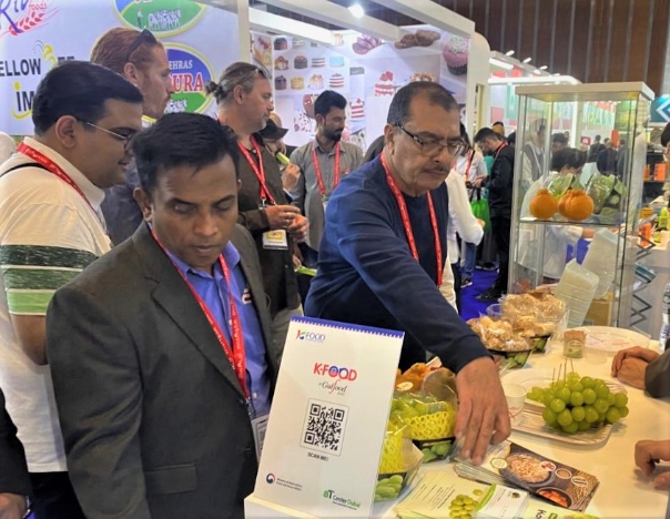 두바이 국제식품박람회 한국관 현장 상담