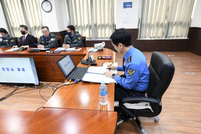 반부패 청렴실천 결의대회 개최 (사진제공 = 완도해양경찰)