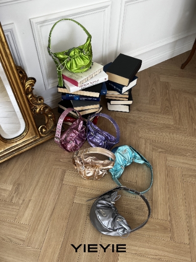 이에이에(YIEYIE), 신규 가방컬렉션 연이어 론칭