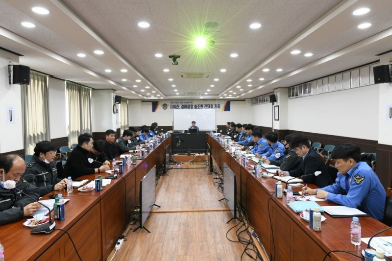 경비함정 승조원과의 간담회 개최 (사진제공 = 완도해양경찰)