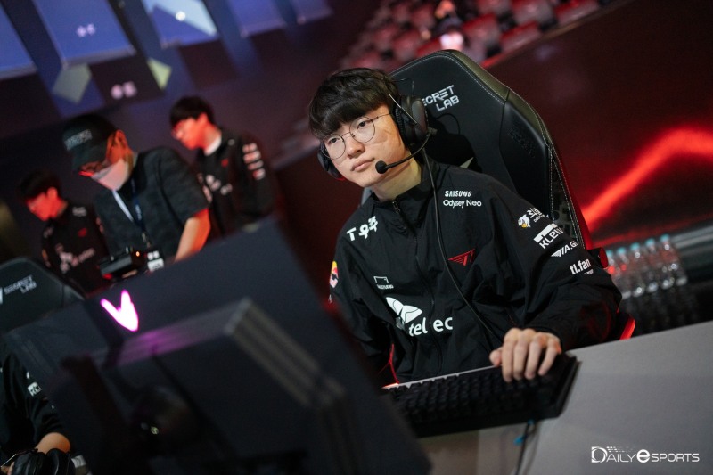 집중력 보여준 T1, '페블랑' 활약하며 2세트 따내