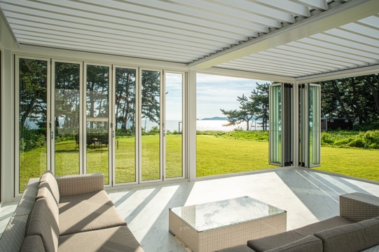 익스테리어 마스터 오스카, 폴딩도어 사업 본격화