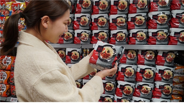 하림 ‘더미식 비빔면’ 출시로 올 여름 비빔면 시장에 도전장