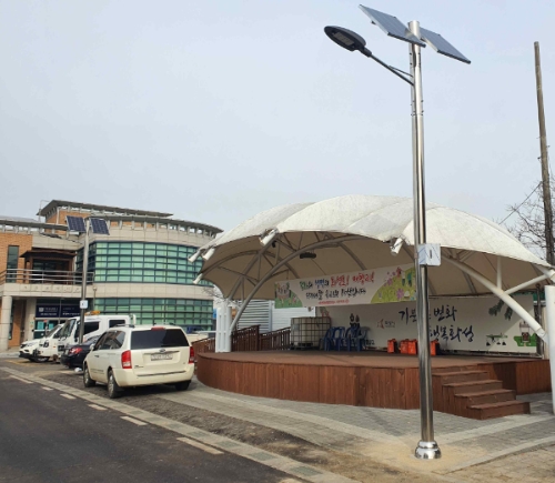 (화성시) 마도면 행정복지센터 솔라가로등(100W) / 제공:경기도