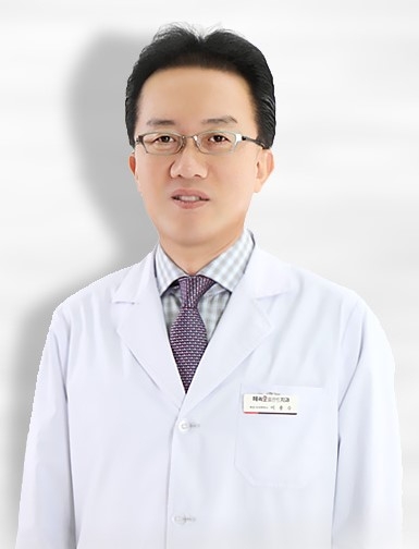 틀니 임플란트 시술 후 유지 관리 노력, 선택 아닌 필수