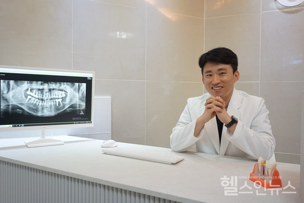 김포트리플란트치과이기현원장