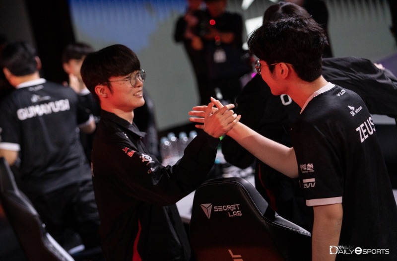T1, 젠지 꺾고 4시즌 연속 LCK 결승 진출...MSI도 확정(종합)