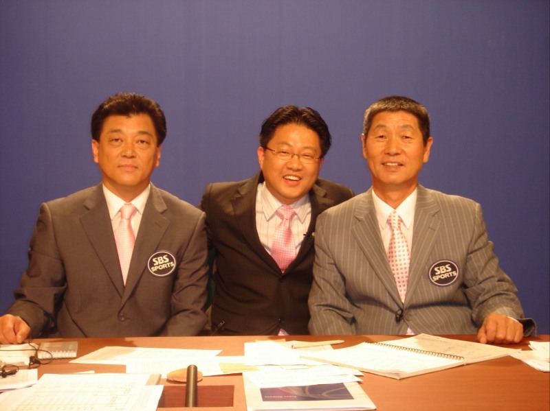 김성근 전 감독(오른쪽)과 함께 SBS스포츠에서 프로야구 해설을 한 이광권 사무처장 