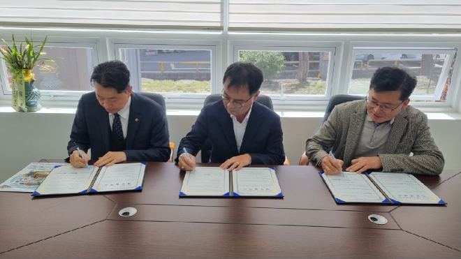 소진공, 현대제철-충남상인연합회와 맞손…"전통시장 활성화 등 협력"