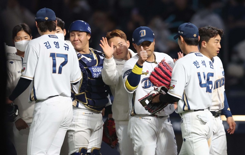 NC가 kt에 위닝시리즈를 기록하며 홈에서 파죽의 5연승을 기록하며 상승세를 이어갔다.