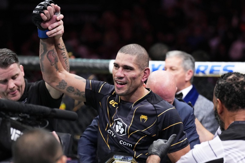 라이트헤비급으로 한체급 올리는 페레이라(사진=UFC)