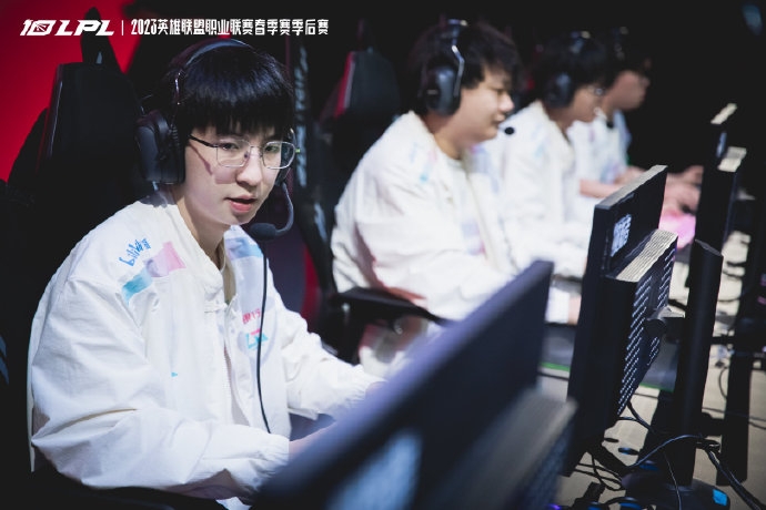 '엘크' 자오자하오(사진=LPL SNS).