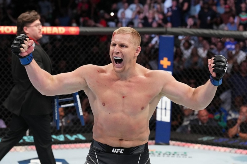 6연속 1회 KO승을 바라보고 있는 파블로비치(사진=UFC)