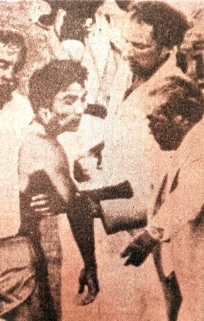손기정 선생(오른쪽)이 생전 1984년 LA올림픽 마라톤 결승선을 통과한 필자를 격려하고 있다. [김원식 전 마라토너 제공] 